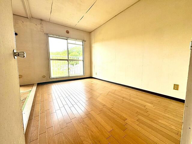 洋室 グリーンヒル寺田 5階/-