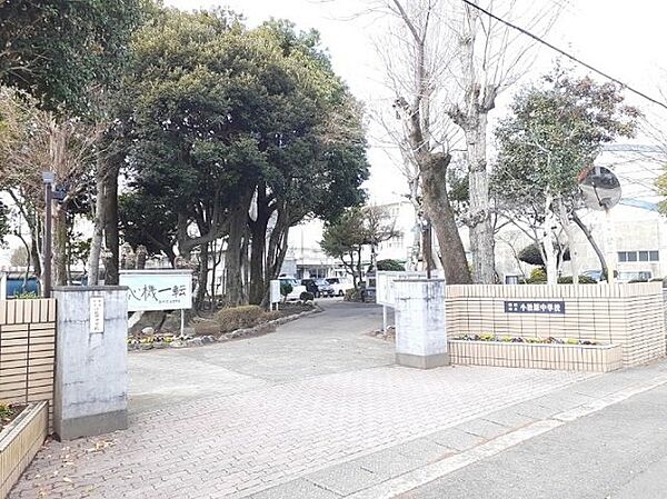 画像16:都城市立小松原中学校まで270m