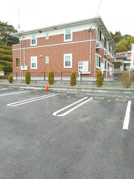 画像10:駐車スペースもあります
