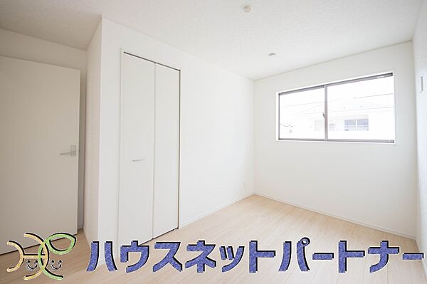 寝室を拡大表示