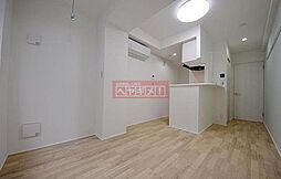 アリビオン菊川 102 1階ワンルームのリビング/ダイニング