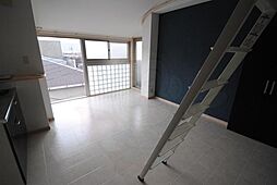 セレブコート朝潮橋 4階ワンルームのリビング/ダイニング