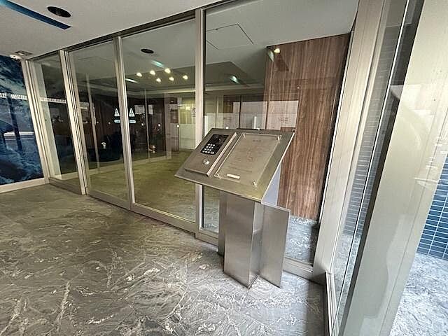 エントランス