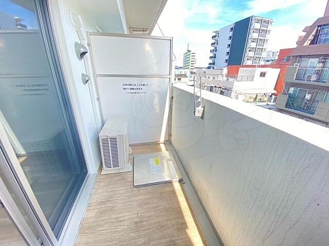 バルコニー