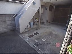 11 / 11