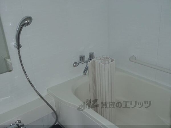 画像5:広い浴槽