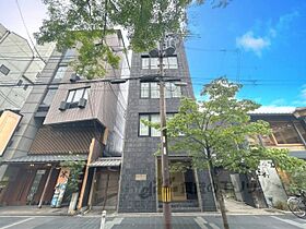 京都府京都市下京区木屋町通松原上る2丁目和泉屋町（賃貸マンション1LDK・4階・34.00㎡） その1