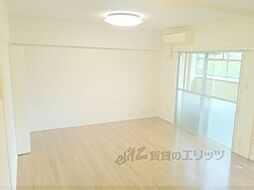 叡山電鉄叡山本線 元田中駅 徒歩6分の賃貸マンション 4階2LDKのリビング/ダイニング