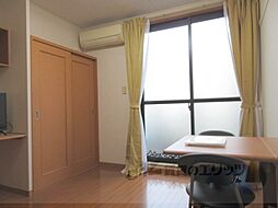 レオパレスポラリス 105 1階1Kのリビング/ダイニング