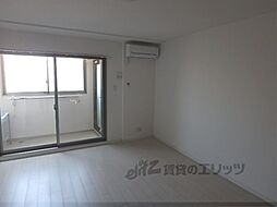 クロスメゾン 4階1LDKのリビング/ダイニング