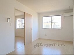 ウエストヴィラ 201 2階1LDKのリビング/ダイニング