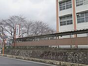 滋賀県立水口高等学校まで500メートル