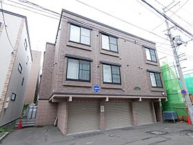 ロージェ・ブルー  ｜ 北海道札幌市中央区南八条西12丁目（賃貸アパート1LDK・2階・28.52㎡） その1