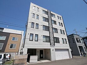 ブランノワールリュミエール  ｜ 北海道札幌市中央区南十条西8丁目（賃貸マンション1LDK・5階・32.05㎡） その1