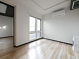 Ｔ’ｚ　ｍａｄｅ　04　（ティーズメイド04） 3階1LDKのリビング/ダイニング