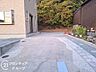 駐車場：多様化する住まいのお悩みを当社へお気軽にご相談下さい
