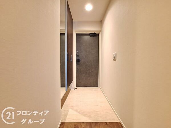 玄関を拡大表示