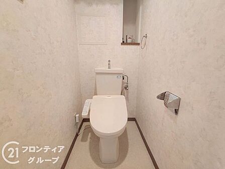 はじめてのマイホーム購入は、わからないことだらけで当然です。資金計画から物件選びまで、順を追ってスタッフが一緒に考えていきます