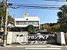 周辺：姫路市立大白書中学校 徒歩27分。 2160m