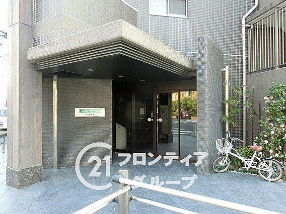 マンションのエ...