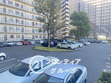 はじめてのご相談でも、経験豊富なスタッフが丁寧にお話を伺います。住まいのことで気になることがあれば、いつでもお声がけください