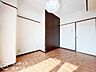 寝室：住まい選びは、価格や立地だけでなく、将来の暮らし方まで含めて考えることが大切です。今の段階で気になっていることを、まずスタッフに話してみてください
