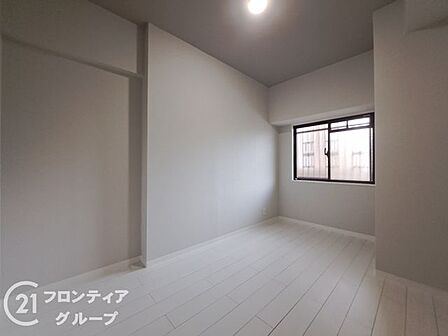住まい選びは、価格や立地だけでなく、将来の暮らし方まで含めて考えることが大切です。今の段階で気になっていることを、まずスタッフに話してみてください