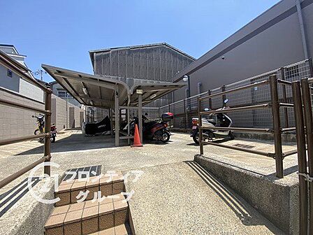 資金計画や住宅ローンのしくみなど、購入前に知っておきたいことをわかりやすくご説明しています。まずはお気軽にお問い合わせください