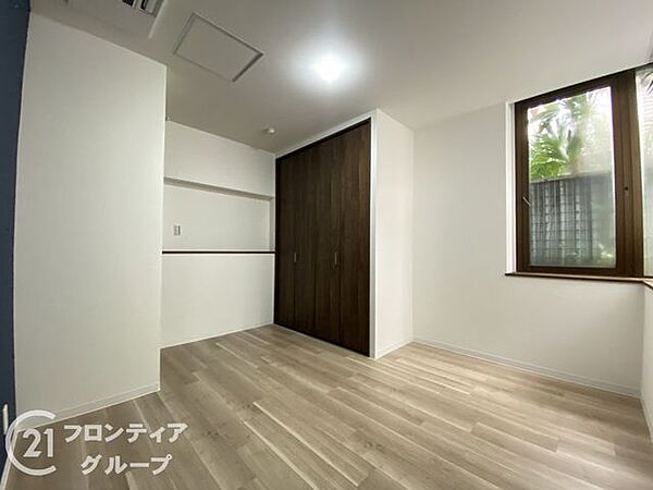 洋室を拡大表示