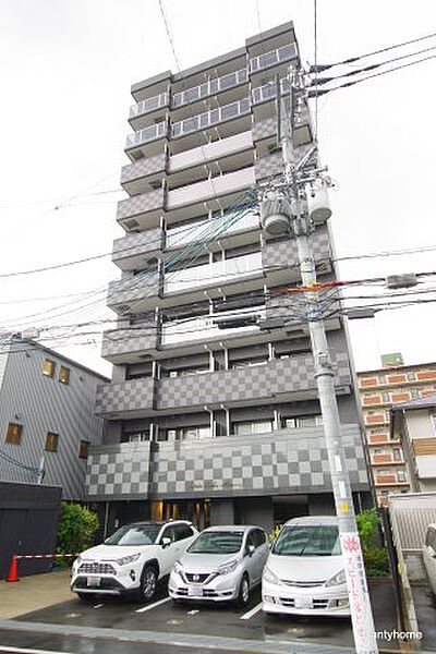 ファステート江坂ランウェイ ｜大阪府吹田市南吹田5丁目(賃貸マンション1K・3階・22.76㎡)の写真 その1