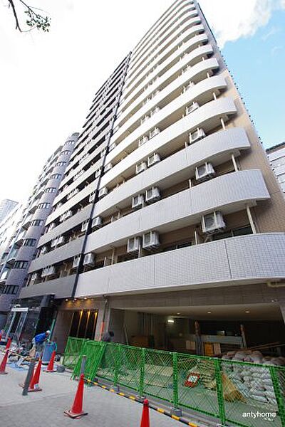 SERENiTE本町reflet ｜大阪府大阪市西区西本町3丁目(賃貸マンション1DK・5階・33.28㎡)の写真 その1