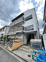 大阪府吹田市泉町5丁目（賃貸マンション1K・2階・18.00㎡） その1