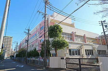 高蔵小学校[公立]の外観