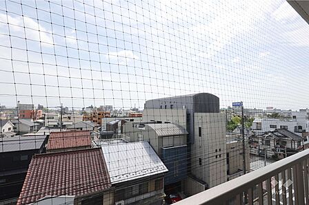 バルコニーからの眺め（南西方向）［2026年4月26日撮影］