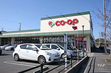 コープあいち(コープ大高インター店)の外観