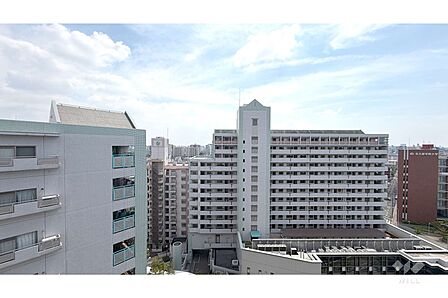 バルコニーからの眺め（南方向）［2026年8月21日撮影］