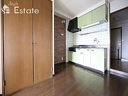 名古屋市営東山線 今池駅 徒歩3分の賃貸マンション 4階1DKのリビング/ダイニング