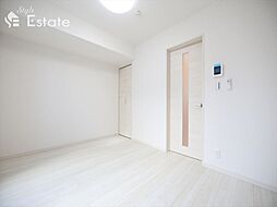 名古屋市営鶴舞線 原駅 徒歩5分の賃貸アパート 1階1Kのリビング/ダイニング