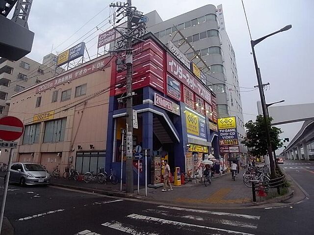 周辺