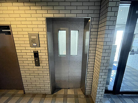 エレベーター付きです!