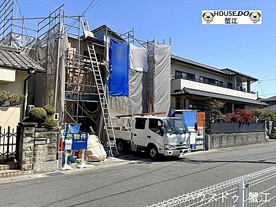外観：最寄り駅からも比較的近く、通勤・通学に便利な立地