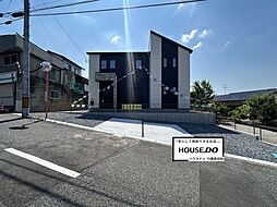 Adoble直方市大字感田14期2号棟