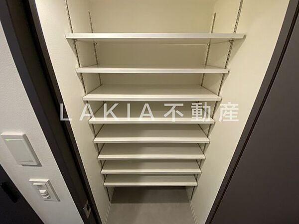 クロスレジデンス阿波座