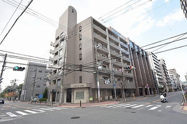 ラファイン江坂 ｜大阪府吹田市江坂町２丁目(賃貸マンション1K・3階・26.00㎡)の写真 その1