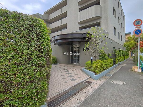 エントランスを拡大表示