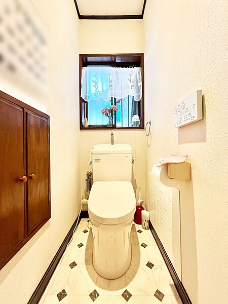 トイレを拡大表示