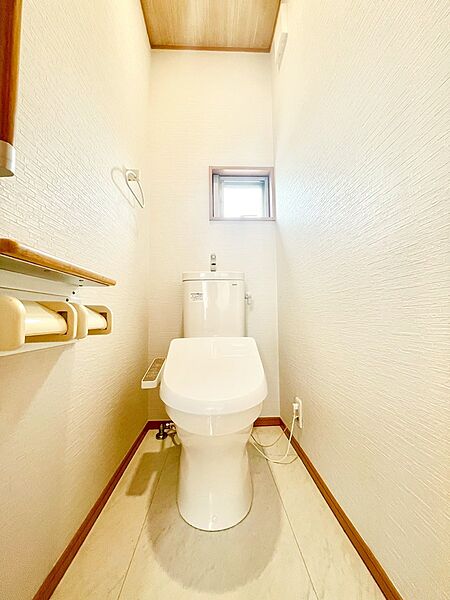 トイレを拡大表示