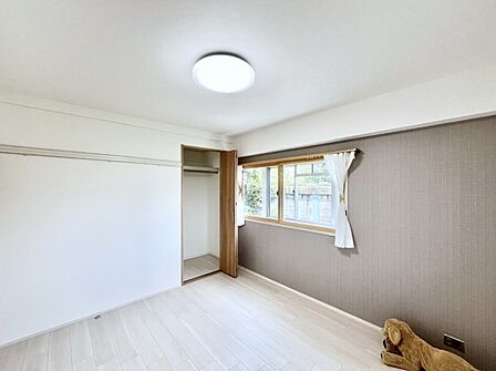 アクセントクロスがお部屋に彩りをもたらしてくれます