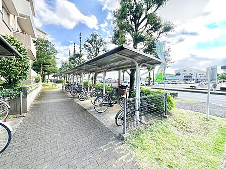 自転車置き場（空き状況は都度ご確認ください）