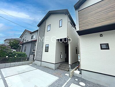 外観：外観-exterior- たっぷりの陽光に包まれる明るい住まい　2号棟